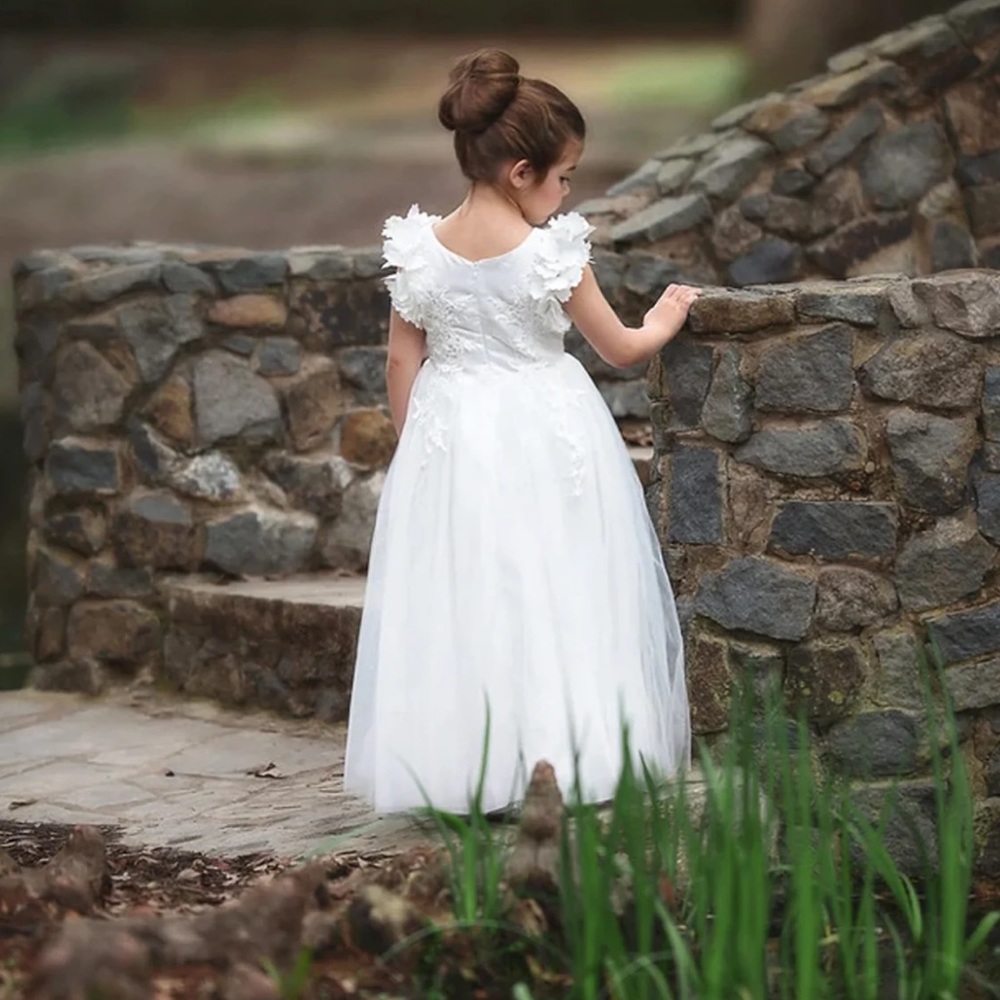 Trish Scully Bianca Gown 6 months to 12 months White Holiday Christmas occasion - Picture 4 of 11